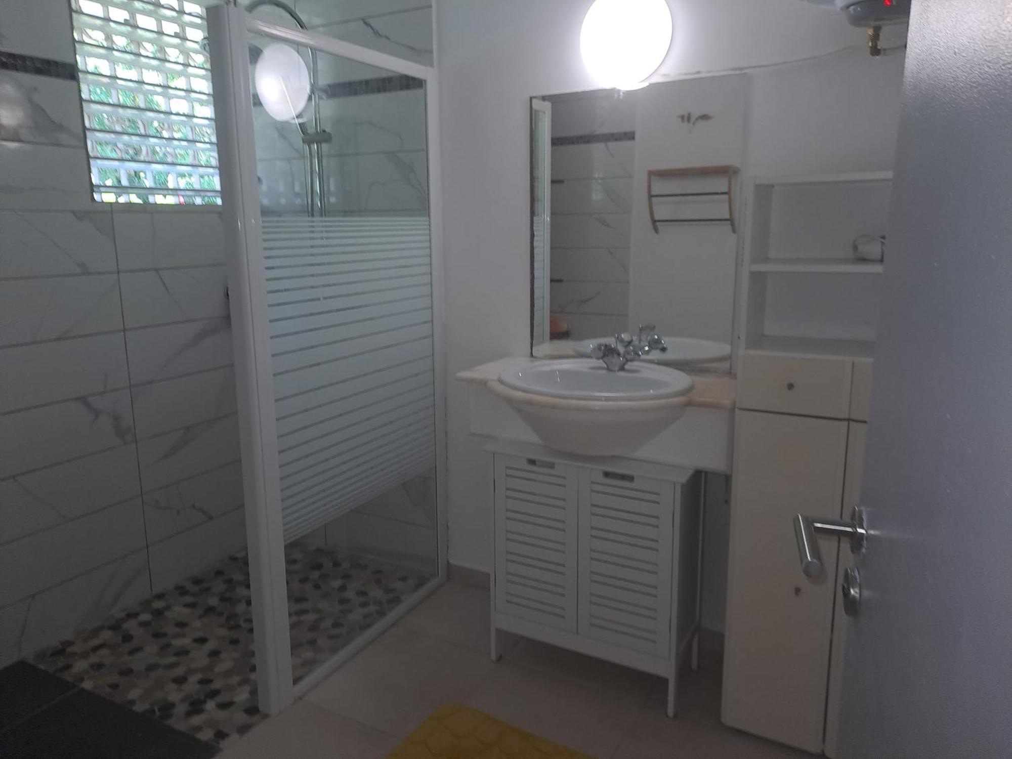 Appartement T2 Meuble Tout Confort Le Gosier  Exteriör bild